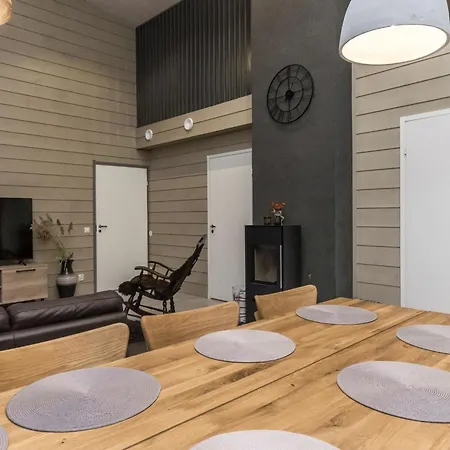 Kaekikello By Interhome Jukara